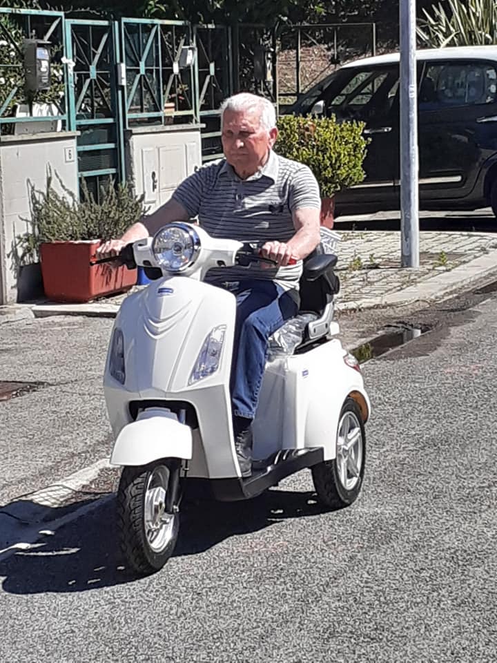 Vendita scooter elettrico a Aprilia